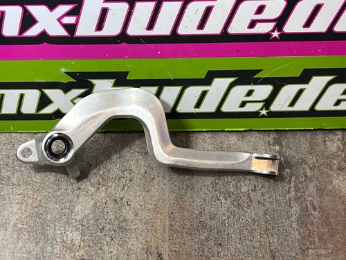 Suzuki 250 fussbremshebel - 250,